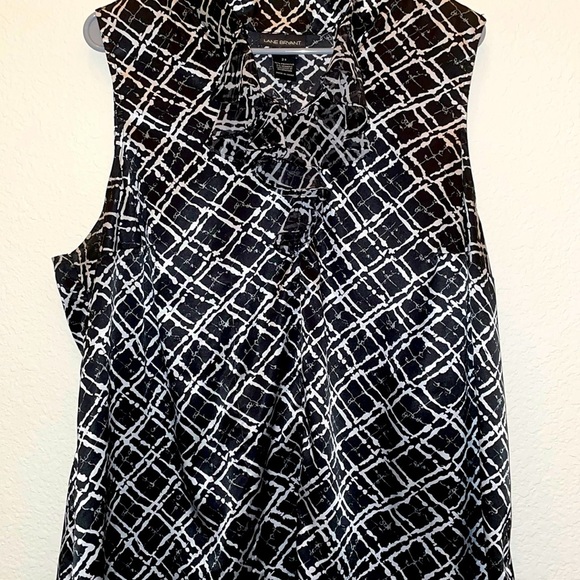 Lane Bryant Ruffle front Too Size 24 - Picture 1 of 3